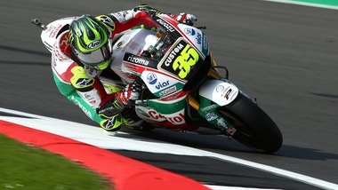 MotoGp Silverstone: Crutchlow balza in testa, Rossi 2°