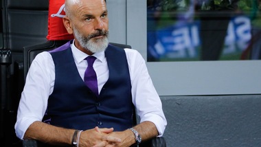 Serie A Fiorentina, Pioli smorza i toni: «Fiducia negli arbitri»