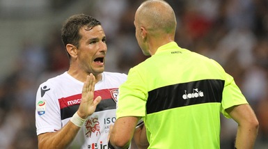 Moviola, male Pairetto senza l'aiuto della tecnologia