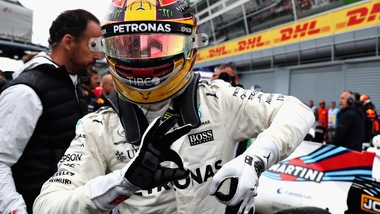 F1, Gp d'Italia: pole a Hamilton, Vettel sesto in griglia