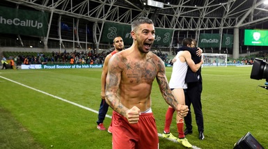 Kolarov, che gol! Colpo Serbia in Irlanda