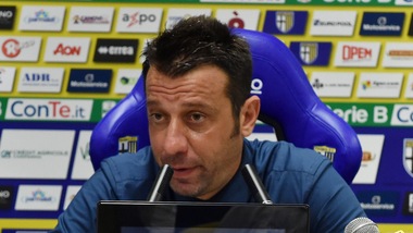 Serie B Parma, D'Aversa: «Non sottovalutiamo il Brescia»
