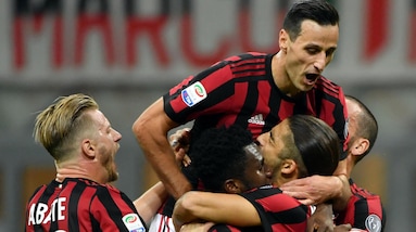 Milan-Spal 2-0, Montella di rigore a San Siro