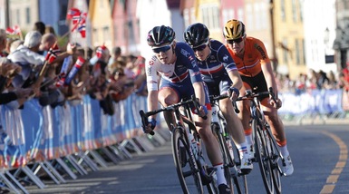 Mondiali ciclismo, Blaak vince l'oro nella prova femminile