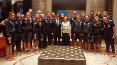 Volley: Europei Femminili, l'Ambasciatore italiano a Baku in visita alle azzurre