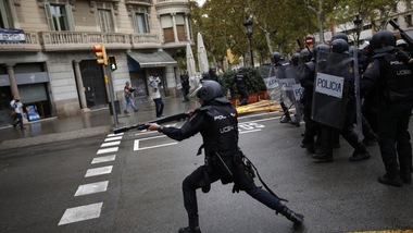 Barcellona, tensioni in tutta la regione per il Referendum