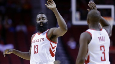 NBA, scintille tra McHale e Harden; Il Barba: "E' un pagliaccio"
