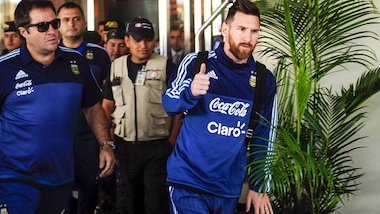 Argentina, il Mondiale in 90': Messi e compagni lasciano l'hotel
