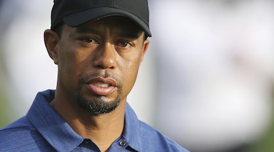 Golf, Tiger Woods torna ad allenarsi