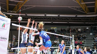 Volley: A2 Femminile, Olbia supera il Club Italia al quinto set