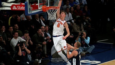 Porzingis esalta il Garden, Gallinari ko con Golden State