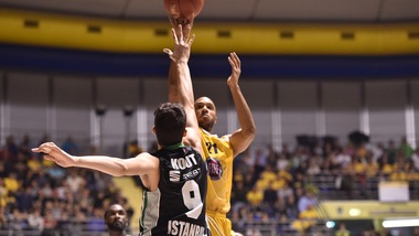 Eurocup: Torino regge un tempo, Darussafaka troppo forte