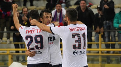 Serie A, Bologna-Crotone 2-3: Budimir ribalta i capolavori di Verdi