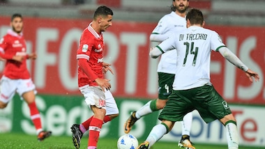 Serie B Perugia-Avellino 1-1. Cerri replica ad Ardemagni