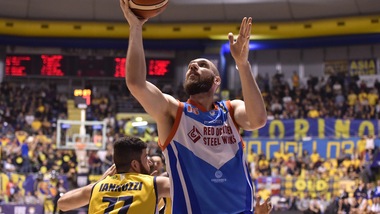 Culpepper sbanca Torino, Cantù continua a stupire