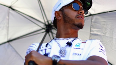 F1, Hamilton: «L’anno prossimo sarà ancora sfida con Vettel»