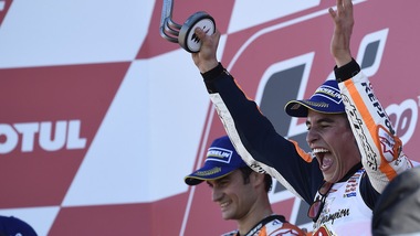 MotoGp, sfida da ridere tra Marquez e Pedrosa