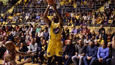 Basket Serie A, Torino doma Milano e torna al successo