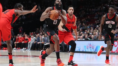 Harden gela i Pelicans, Durant doma Portland