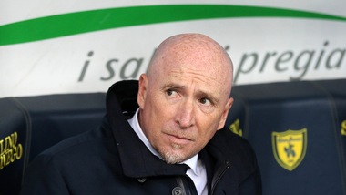 Serie A Chievo, Maran sfida il Napoli: «Possiamo fermarlo come all'andata»