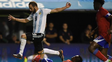 Higuain: «Il futuro? Mi piacerebbe giocare in Premier League»