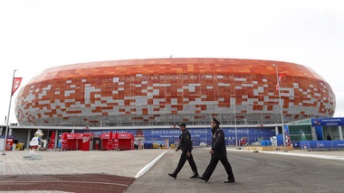 Paura a Mosca: taxi travolge pedoni, sette feriti