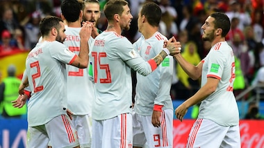 Scintille Ramos e Maradona: «Diego distante anni luce da Messi»