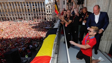 Il Belgio torna a casa, l'accoglienza è impressionante