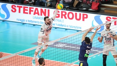 Champions League, Trento che rimonta, Fenerbahce ko