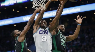 Nba, Boston Celtics show contro i Raptors