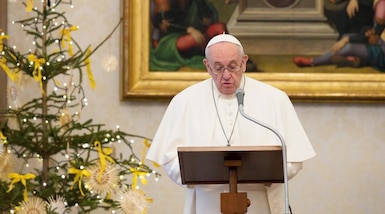 Vaccino Covid, "Papa Francesco ha ricevuto la prima dose"