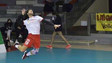 Reggio Emilia vince la maratona con Taranto