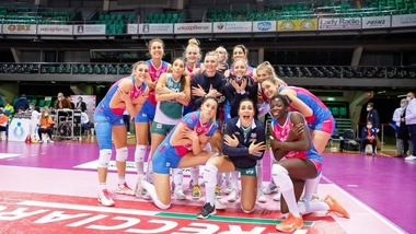 Festeggiano Conegliano, Chieri, Busto e Monza