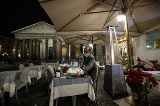 Cosa cambia in zona gialla. I ristoranti aperti, le regole a tavola