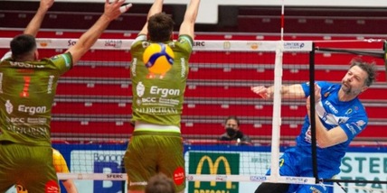 Siena sbanca Brescia al tie break