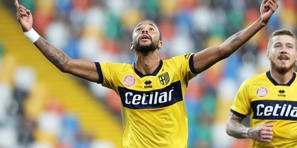 Parma, Hernani e Busi in gruppo. Terapie per Pellè