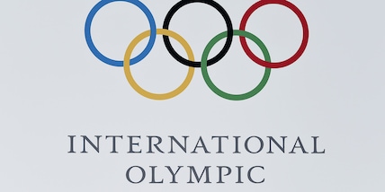 Cio: "Vaccino cinese ai partecipanti alle Olimpiadi"