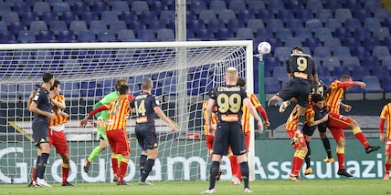 Serie C, Catanzaro-Potenza, decide Curiale. Padova, aggancio in vetta