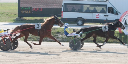 Tappa ad Aversa per i 3 anni