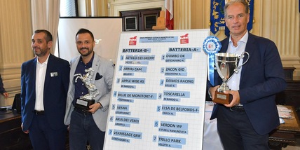 Zacon bene, Vernissage invece...