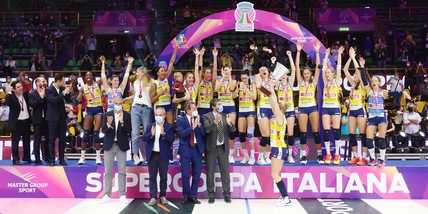 Conegliano brinda in Supercoppa