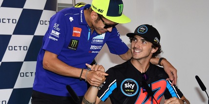 MotoGP, Rossi elogia Bagnaia: "Merito suo su Ducati è tornata al top"