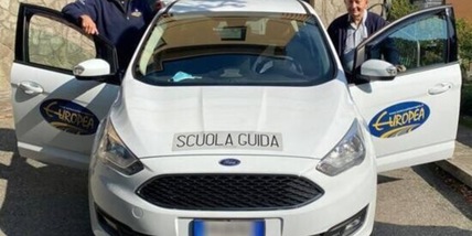 Neopatentato da record: a 87 anni prende la licenza di guida!