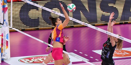 Monza espugna il Pala Barton in rimonta