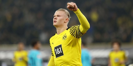 L'ad del Bayern è sicuro: "Haaland si può prendere con 75 milioni"