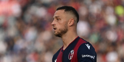 Bologna, Arnautovic a riposo. Differenziato per Schouten e Kasius
