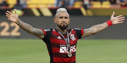 Vidal, lo sfottò dei tifosi spacca la finale di Libertadores: il motivo