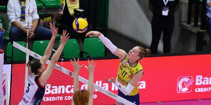 Conegliano batte Chieri e va in testa con Novara