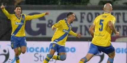 Serie B, il Frosinone scappa in vetta: 1-0 all'Ascoli firmato Insigne