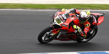 Superbike: in Australia Bautista conquista Superpole Race e Gara-2